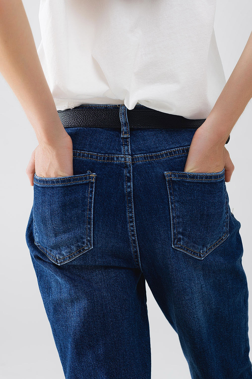 Straight Leg Jeans With Rhinestones  in Blue