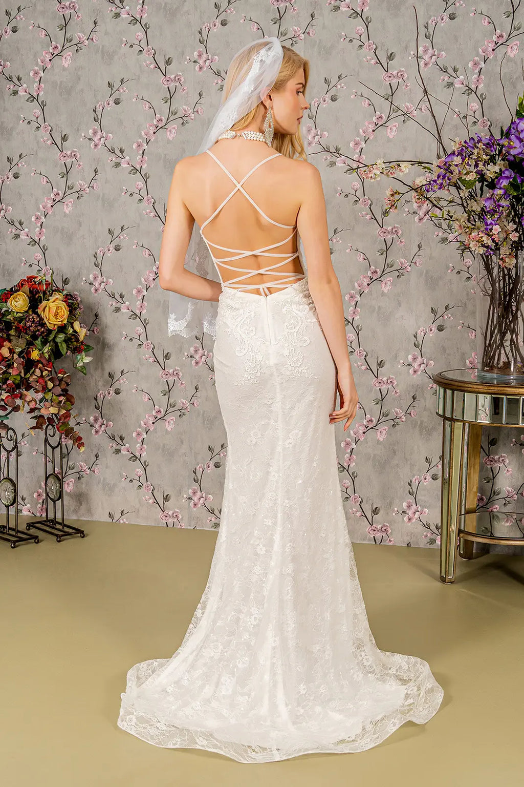 Floral embroidery illusion sweetheart lace mermaid wedding gown